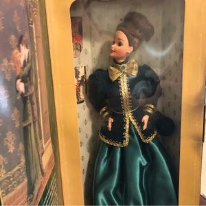 NNRFB - Vintage 1996 Yuletide Romance Barbie
